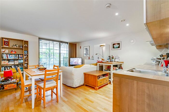 1 Bedroom Flat To Rent In Southstand Apartments, Highbury Stadium Square, N5