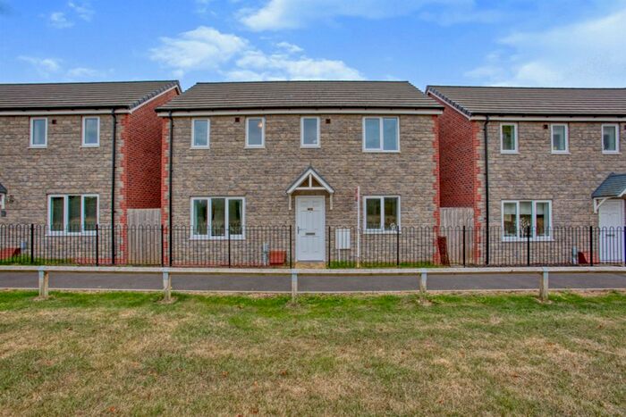 3 Bedroom Detached House For Sale In Collins Close, Langport, TA10