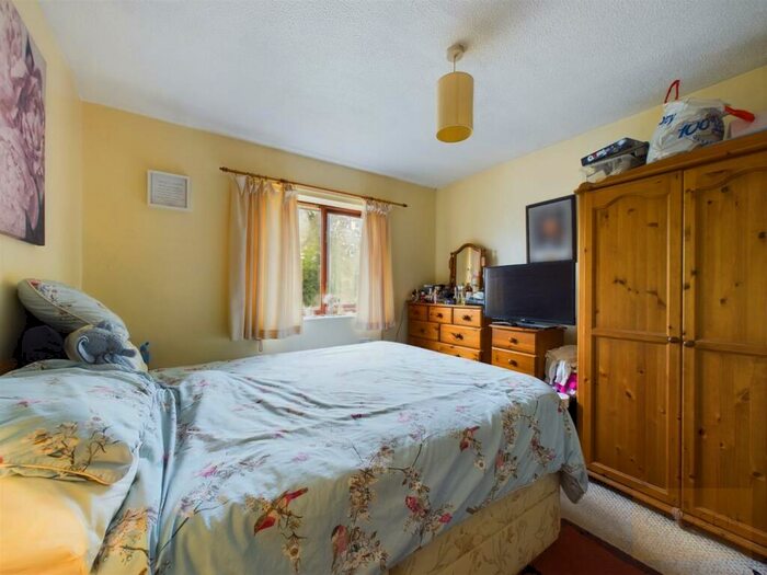2 Bedroom Retirement Property For Sale In Priory Court, Albemarle Road, Churchdown, Gloucester, GL3