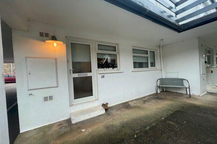 2 Bedroom Flat To Rent In Lamorna Court, Redruth, TR16