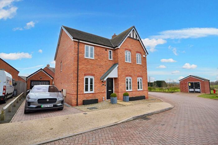 4 Bedroom Detached House For Sale In Geston Place, Twyning, Tewkesbury, Gloucestershire, GL20