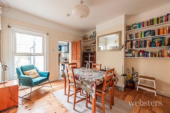 2 Bedroom Terraced House For Sale In Caernarvon Road, Norwich, NR2