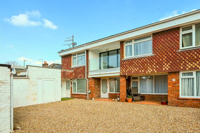 2 Bedroom Apartment To Rent In The Street, East Preston, Littlehampton, BN16