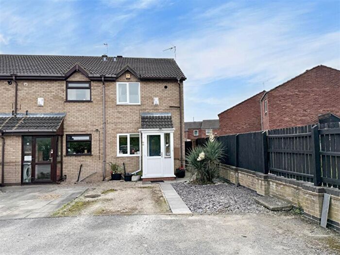 2 Bedroom Terraced House For Sale In Cheviot Road, Leicester, LE2