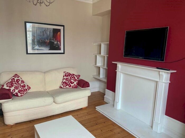 1 Bedroom Flat To Rent In Union Grove, City Centre, Aberdeen, AB10