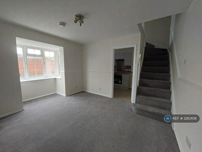 1 Bedroom End Of Terrace House To Rent In Primrose Court, Aylesbury, HP21