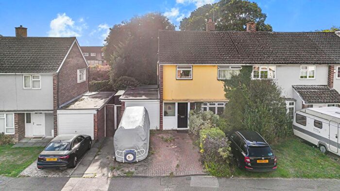 3 Bedroom Semi-Detached House For Sale In Broadfield, Harlow, CM20