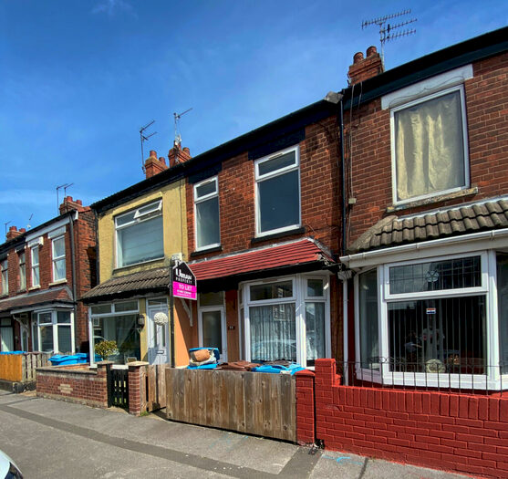 2 Bedroom Terraced House To Rent In Gloucester Street, Hull, Yorkshire, HU4