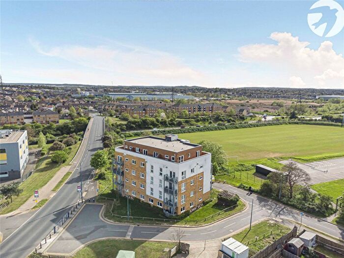 1 Bedroom Flat For Sale In Binnie Road, Dartford, Kent, DA1