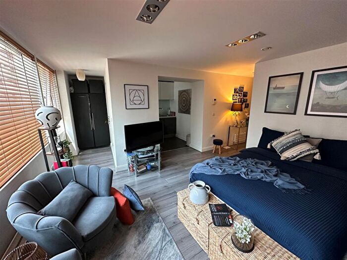 Studio To Rent In Kenyons Steps, Liverpool, L1