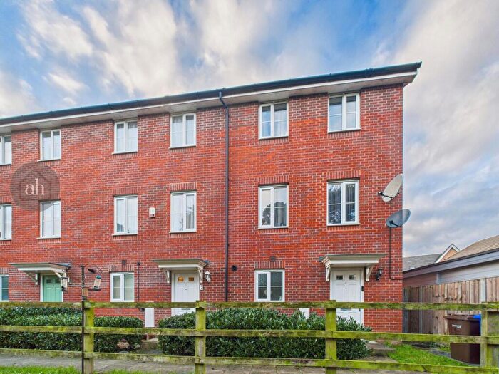 3 Bedroom Terraced House For Sale In Rose Court, Red Lodge, IP28