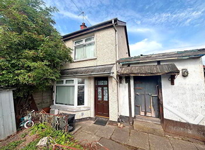 2 Bedroom End Of Terrace House For Sale In Brompton Park, Belfast, BT14