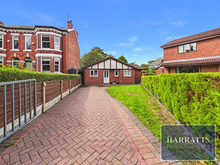2 Bedroom Detached Bungalow For Sale In Beech Avenue, Stockport, SK3