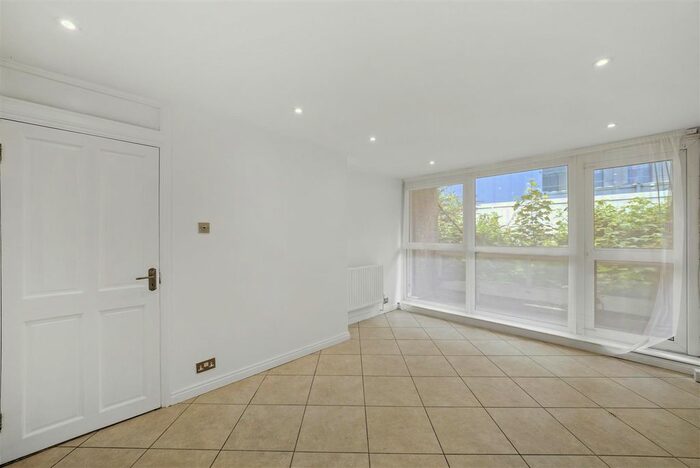 1 Bedroom Flat To Rent In Cottage Grove, London, SW9