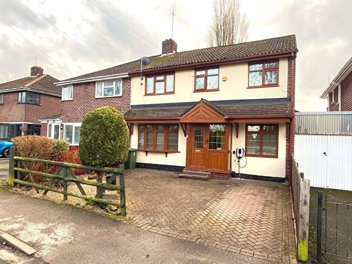 4 Bedroom Semi Detached House For Sale In Rectory Drive, Exhall, CV7