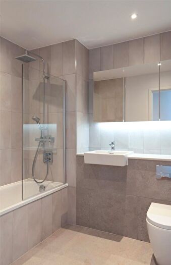 1 Bedroom Apartment To Rent In Dantzic Street, Park View, Manchester, M4