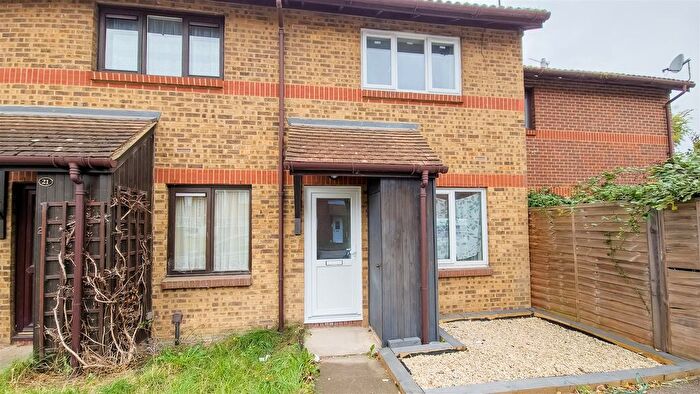 2 Bedroom Terraced House To Rent In Bourton Close, Hayes, UB3