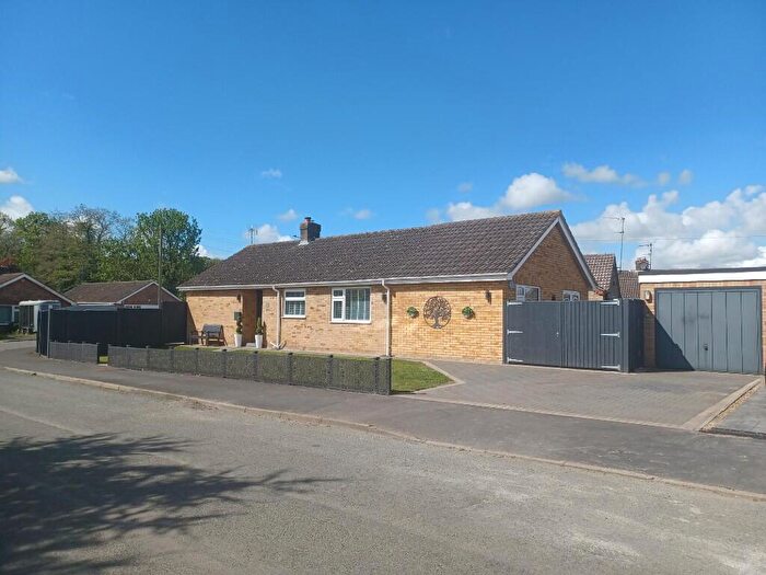 3 Bedroom Detached Bungalow For Sale In Ffolkes Place, PE33