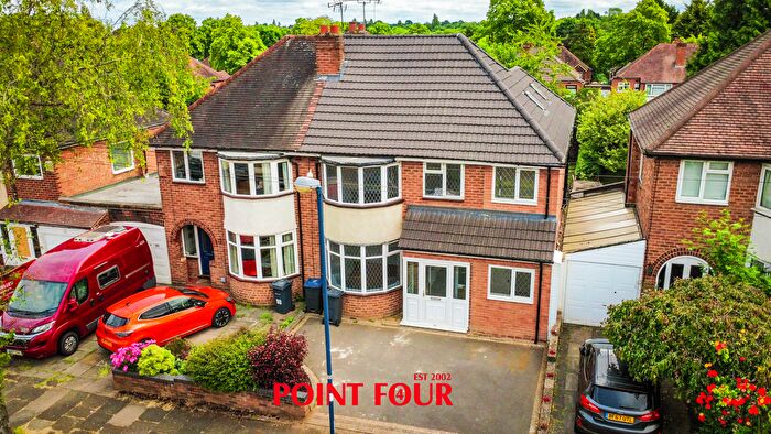 4 Bedroom Semi-Detached House To Rent In Westridge Road, Birmingham, B13