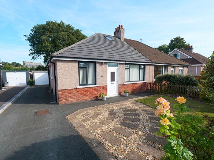2 Bedroom Semi Detached Bungalow For Sale In Norwood Drive, Morecambe, LA4
