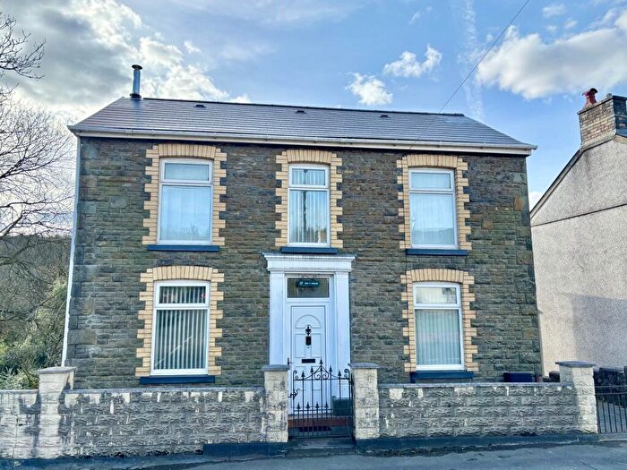 3 Bedroom Detached House For Sale In Commercial Road, Rhydyfro, Pontardawe, Swansea., SA8