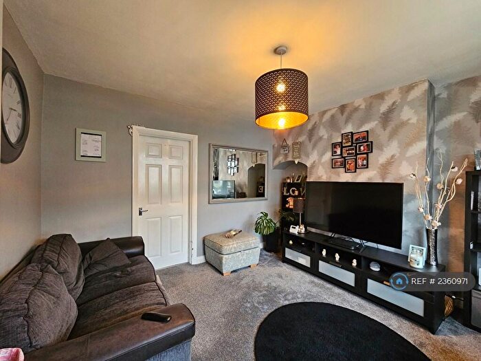 3 Bedroom Semi-Detached House To Rent In Villa Road, Coventry, CV6