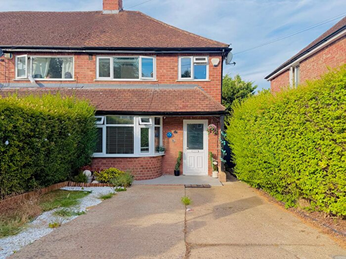 3 Bedroom End Of Terrace House To Rent In Thirlmere Avenue, Reading, RG30