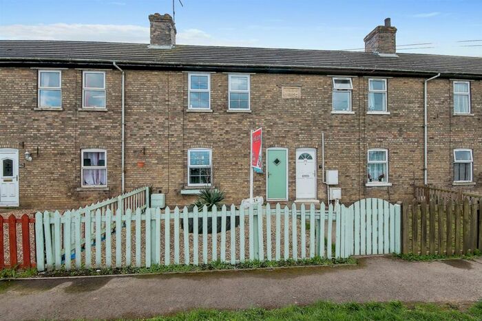 3 Bedroom Terraced House For Sale In March Road, Whittlesey, Peterborough, PE7