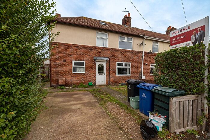 3 Bedroom Terraced House For Sale In Allenby Crescent, Rossington, DN11