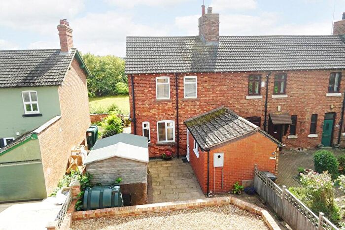 2 Bedroom House For Sale In Midland Cottages, Rushton, NN14