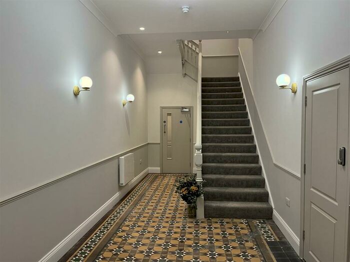1 Bedroom Apartment To Rent In Northampton Road, Market Harborough, LE16