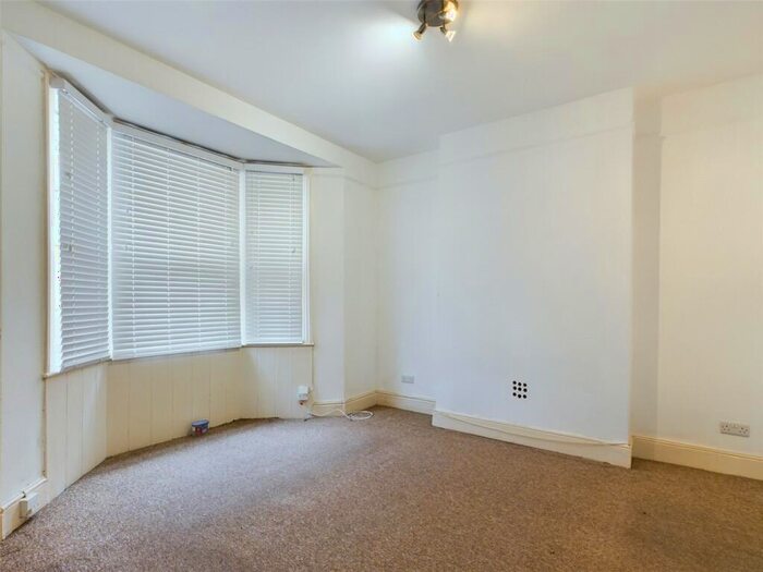 1 Bedroom Apartment To Rent In Shaftesbury Road, Brighton, BN1