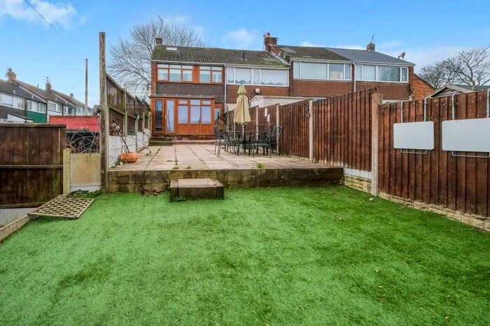 4 Bedroom End Of Terrace House To Rent In Egremont Lawn, Liverpool, L27