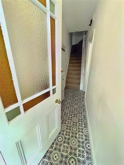 3 Bedroom Terraced House For Sale In King Street, Tiverton, Devon, EX16