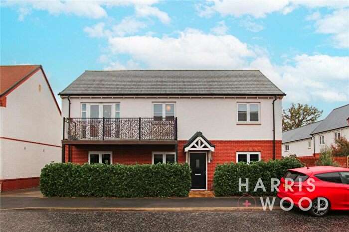 2 Bedroom Apartment For Sale In Avondene Drive, Colchester, Essex, CO4