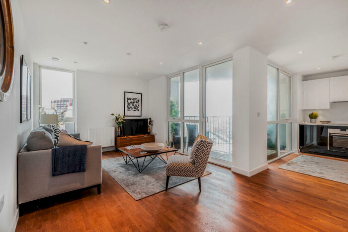 2 Bedroom Flat To Rent In Terry Spinks Place, London, E16