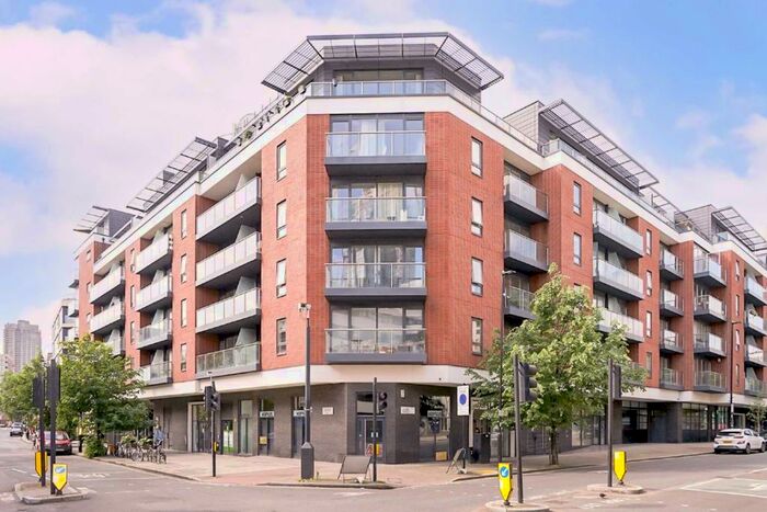 1 Bedroom Flat To Rent In Central Street, Clerkenwell, EC1V
