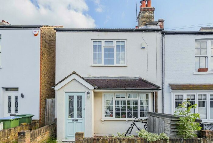 3 Bedroom End Of Terrace House To Rent In Kings Road, Long Ditton, Surbiton, KT6