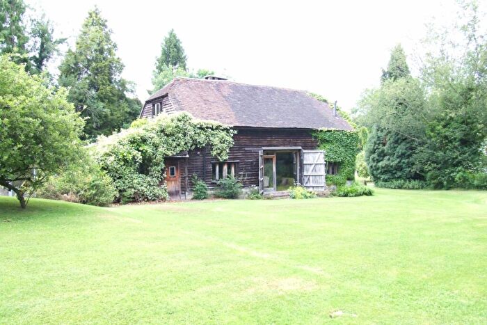 4 Bedroom Barn To Rent In Ardingly Road Lindfield, RH16