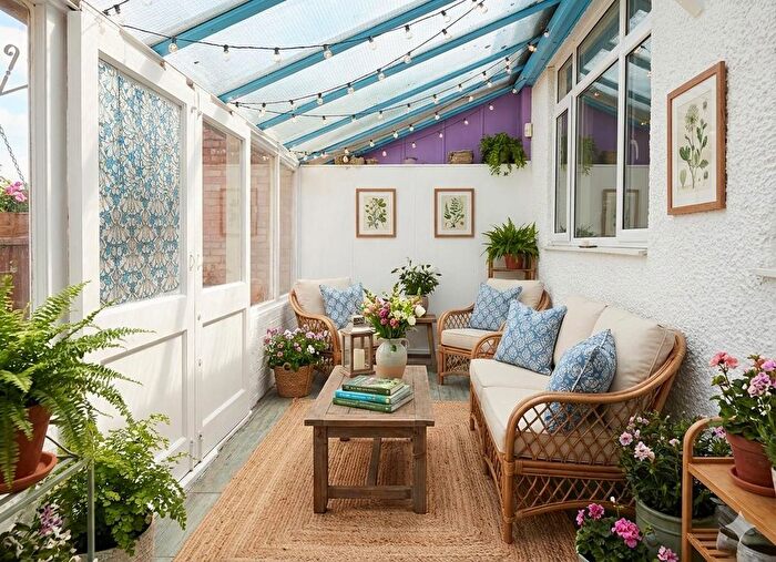 2 Bedroom Semi Detached Bungalow To Rent In Dudley Road, Harrow, HA2