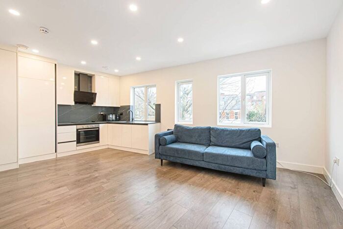 1 Bedroom Flat To Rent In Finchley Road, West Hampstead, NW3