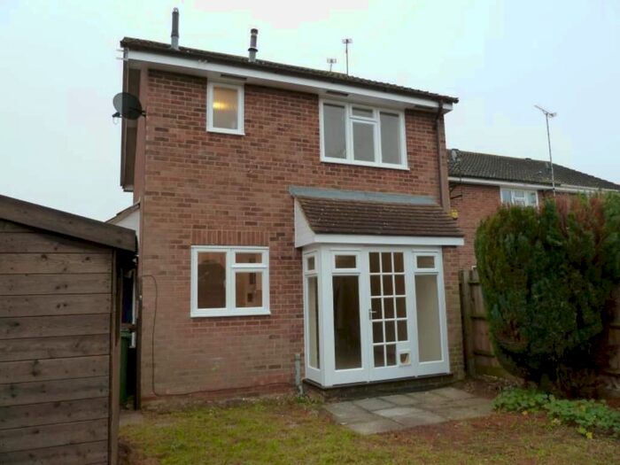 1 Bedroom Semi-Detached House To Rent In Ackerman Close, Linden Village, Buckingham, MK18