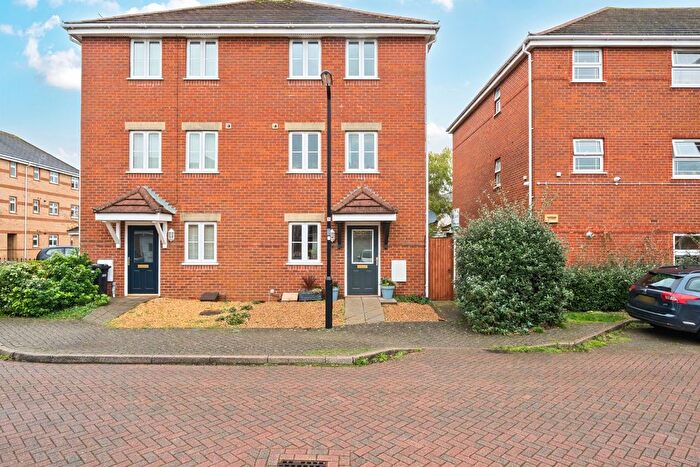 3 Bedroom Detached House For Sale In Sopwith Road, Eastleigh, Hampshire, SO50