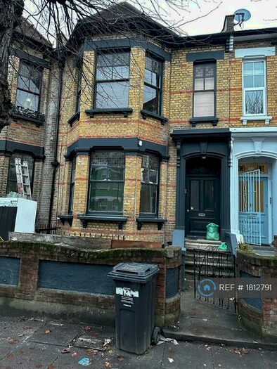 2 Bedroom Flat To Rent In Thistlewaite Road, London, E5
