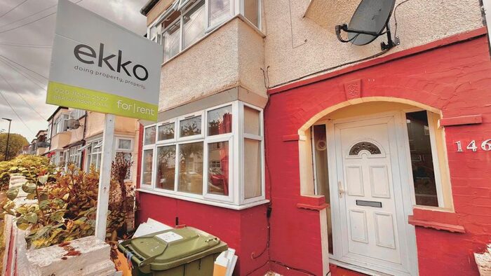 4 Bedroom Terraced House To Rent In Lawrence Avenue, London, E12