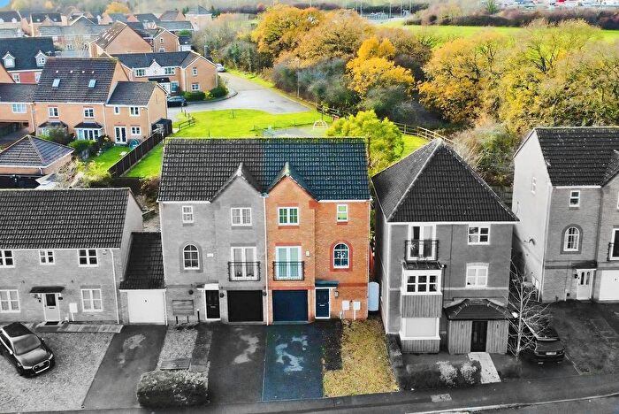 3 Bedroom Semi Detached House For Sale In Goodheart Way, Thorpe Astley, LE3