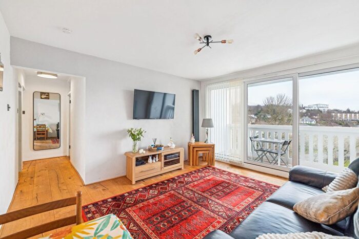 1 Bedroom Flat For Sale In Northland Drive, Scotstoun, G14