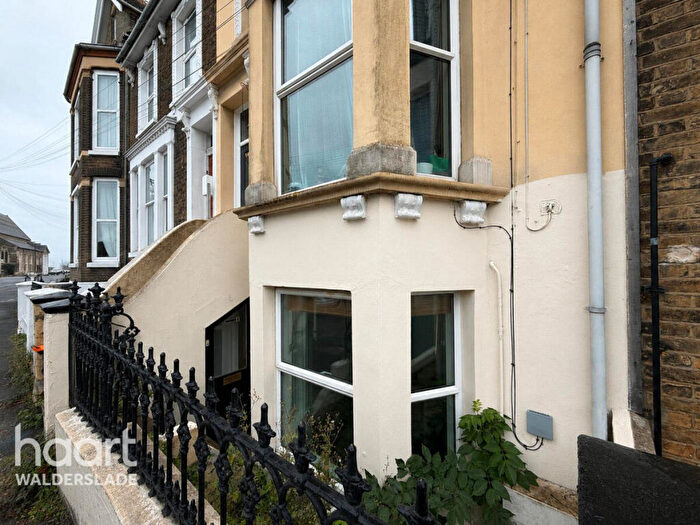 1 Bedroom Apartment To Rent In Broadway, Sheerness, ME12