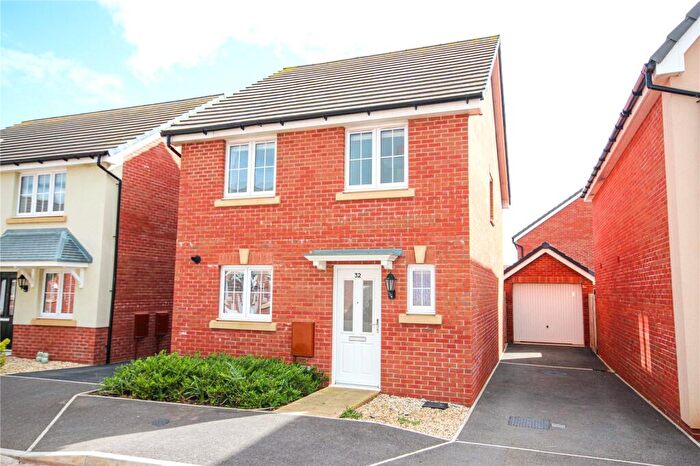 4 Bedroom Detached House For Sale In Shearwater Way, Seaton, EX12