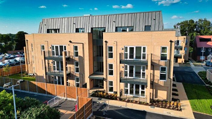1 Bedroom Apartment For Sale In Croft Gardens, Dunnock Close, Knebworth, SG3